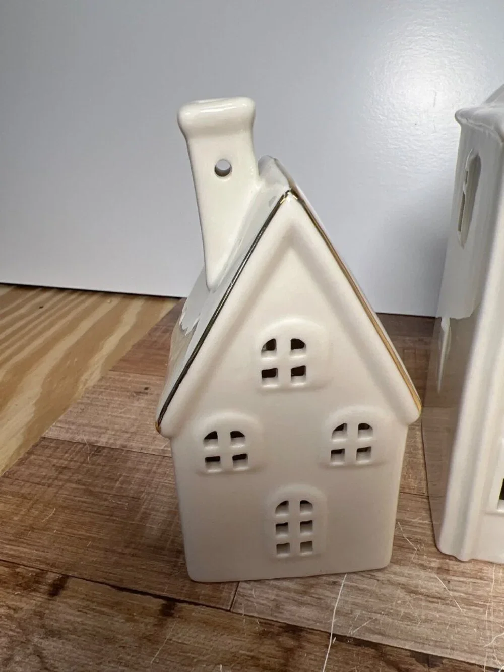 3 Pc White Ceramic Christmas Village Houses Gold Trim Battery Operated Untested